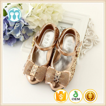 neueste Design Kinder goldene Farbe Schuhe 2016 Frühling Herbst Sandalen Kinder Silber Farbe Schuhe